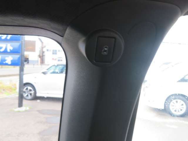 TOYOTA SPADE 4WD 2016 Image 31