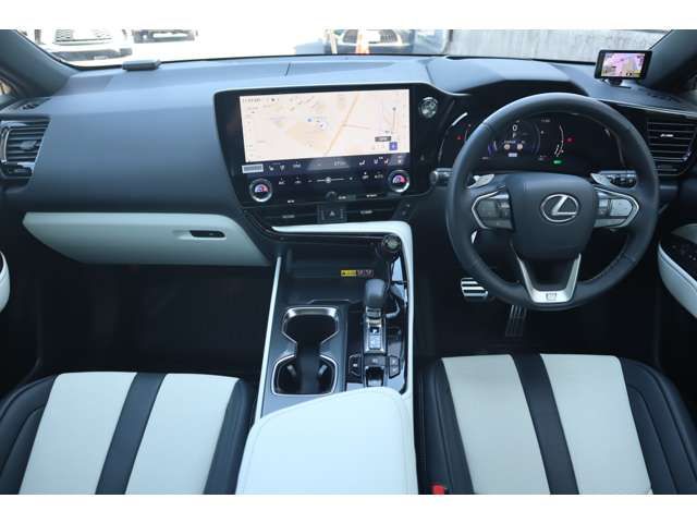 TOYOTA LEXUS NX350H AWD 2024 Image 31