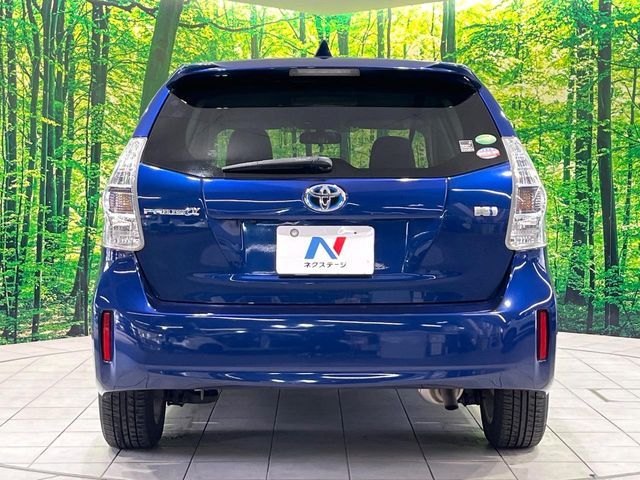 TOYOTA PRIUS ALPHA 2013 Image 31