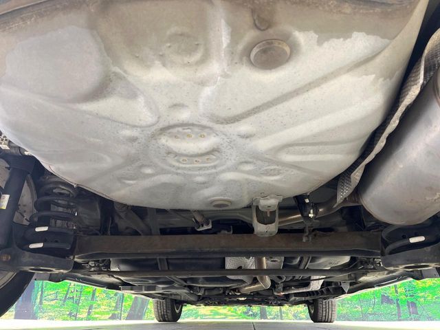 TOYOTA PRIUS ALPHA 2013 Image 31