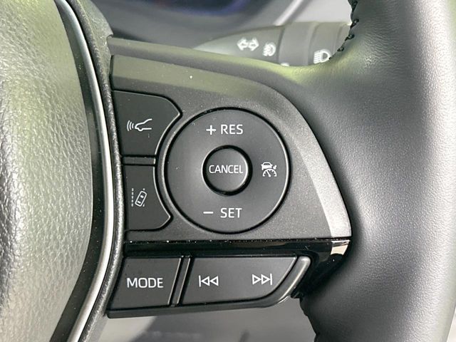 TOYOTA HARRIER HYBRID 2023 Image 31