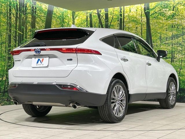 TOYOTA HARRIER HYBRID 2023 Image 31