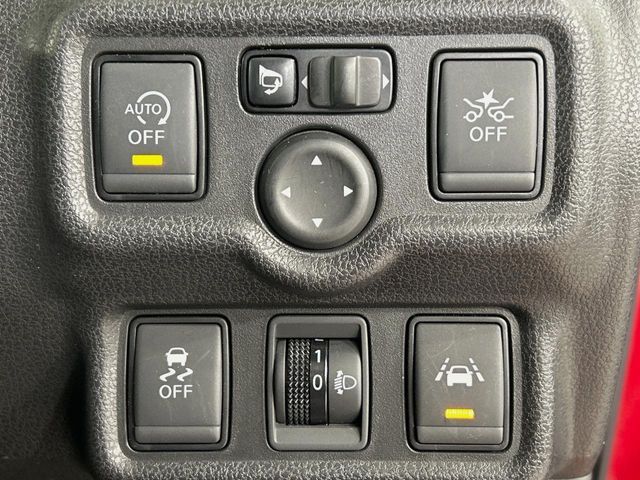 NISSAN NOTE 2017 Image 31