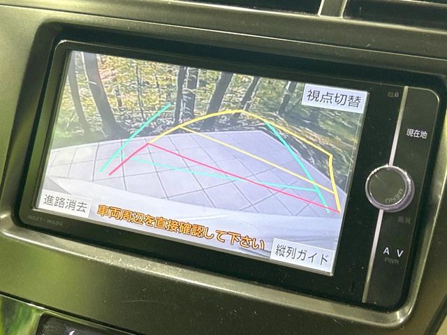 TOYOTA PRIUS ALPHA 2013 Image 31