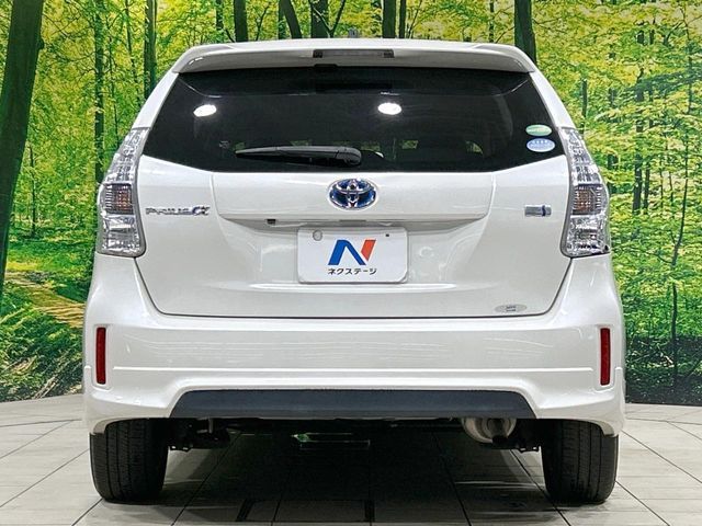 TOYOTA PRIUS ALPHA 2013 Image 31