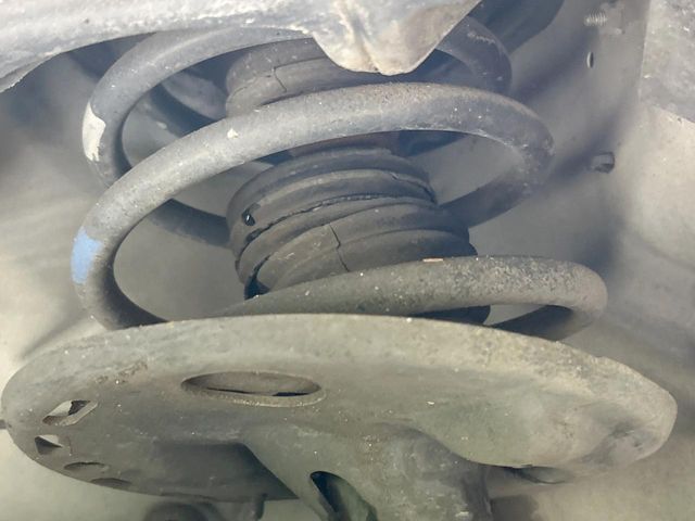 TOYOTA PRIUS ALPHA 2013 Image 31