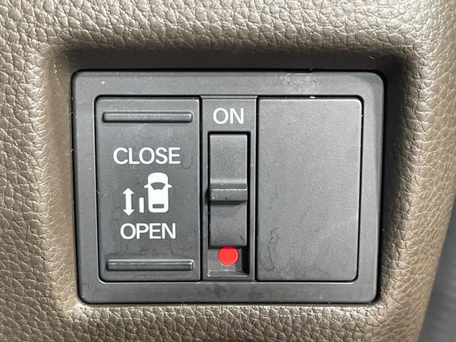 HONDA N BOX 2021 Image 31