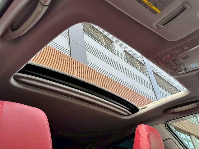 TOYOTA CROWN SEDAN HYBRID 2013 Image 31