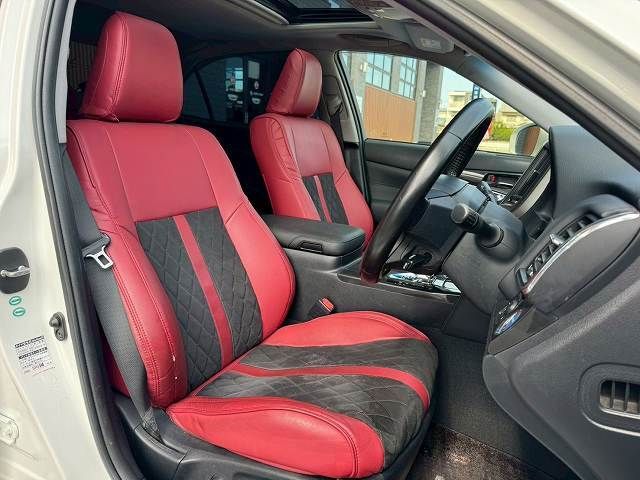 TOYOTA CROWN SEDAN HYBRID 2013 Image 31