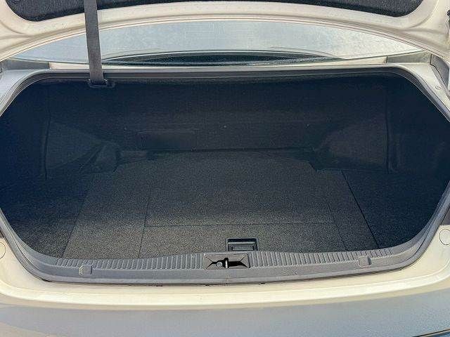 TOYOTA CROWN SEDAN HYBRID 2013 Image 31