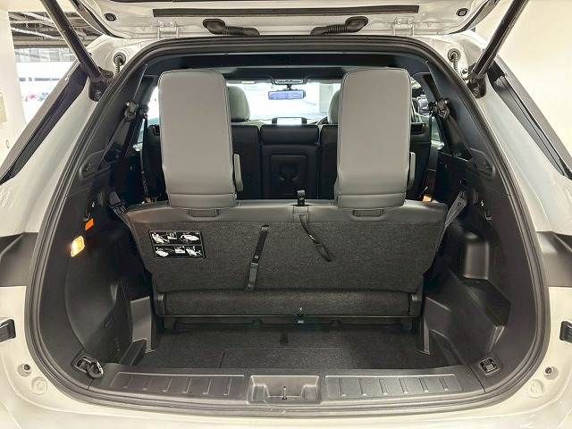 MITSUBISHI OUTLANDER PHEV 2023 Image 31