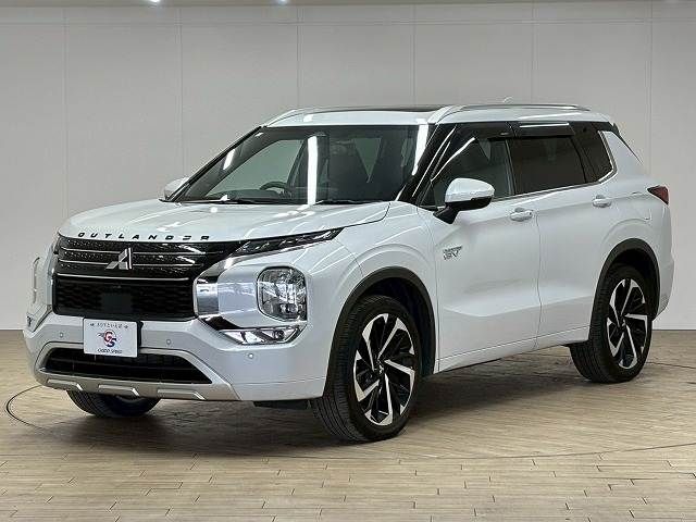 MITSUBISHI OUTLANDER PHEV 2023 Image 31