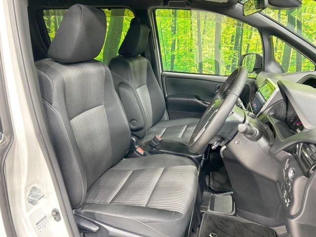 TOYOTA VOXY 2019 Image 31