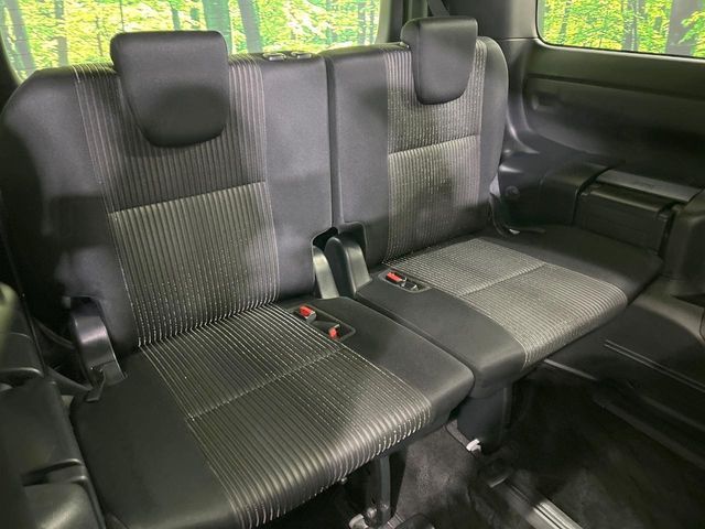 TOYOTA VOXY 2019 Image 31