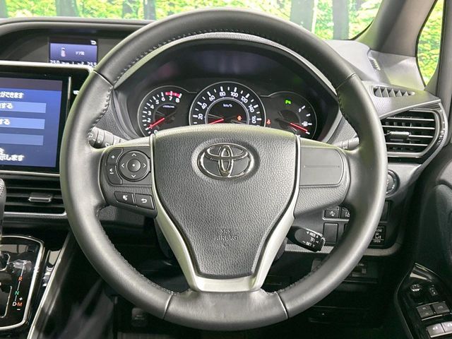 TOYOTA VOXY 2019 Image 31