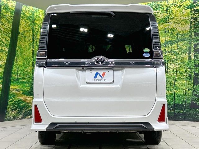 TOYOTA VOXY 2019 Image 31