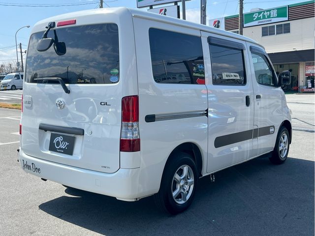 TOYOTA LITEACE VAN 2WD 2018 Image 31