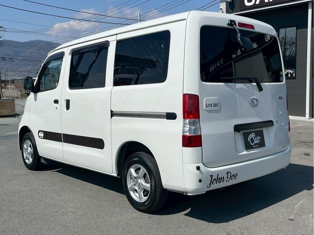 TOYOTA LITEACE VAN 2WD 2018 Image 31
