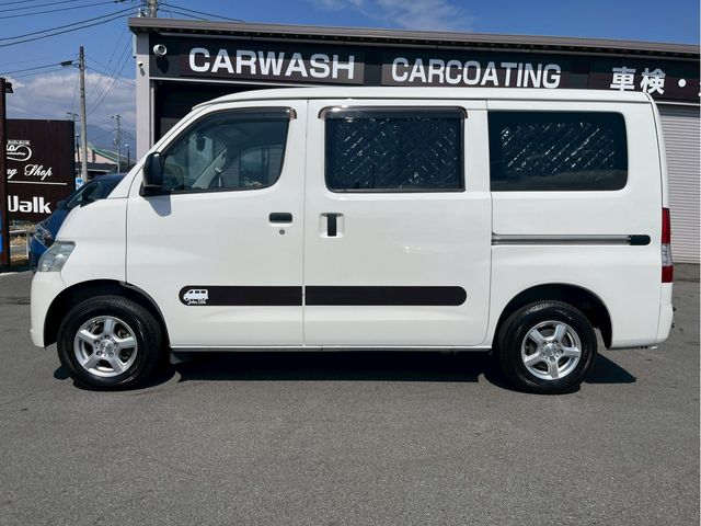 TOYOTA LITEACE VAN 2WD 2018 Image 31