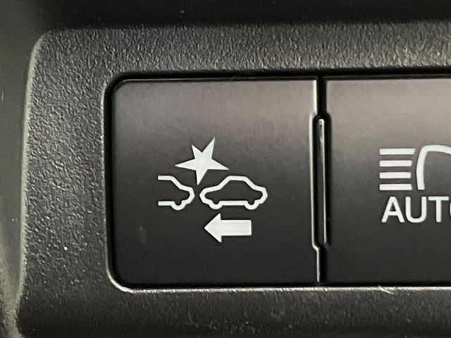 TOYOTA PORTE 2017 Image 31