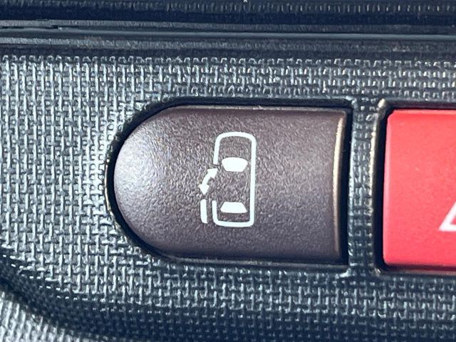 TOYOTA PORTE 2017 Image 31