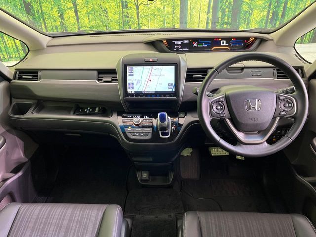 HONDA FREED HYBRID 2017 Image 31