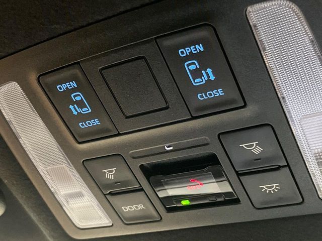 TOYOTA VOXY 2023 Image 31