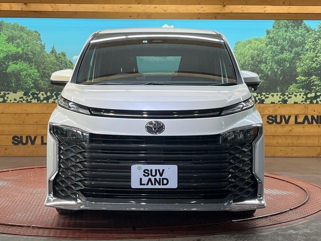 TOYOTA VOXY 2023 Image 31