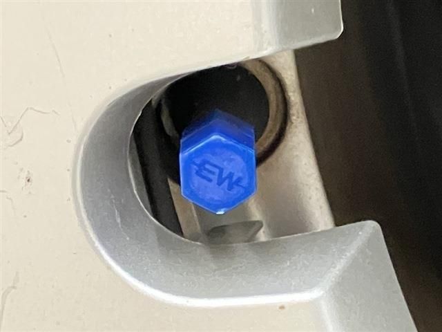 TOYOTA PRIUS ALPHA 2014 Image 31