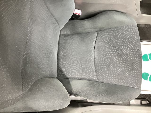 TOYOTA PRIUS ALPHA 2014 Image 31