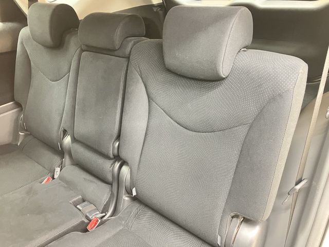 TOYOTA PRIUS ALPHA 2014 Image 31