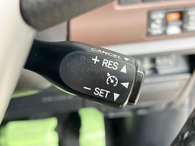 TOYOTA ESQUIRE 2015 Image 31