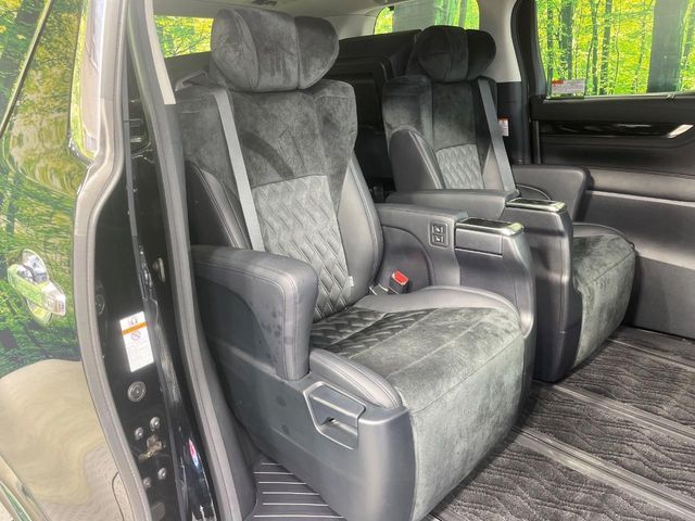 TOYOTA ALPHARD 2017 Image 31