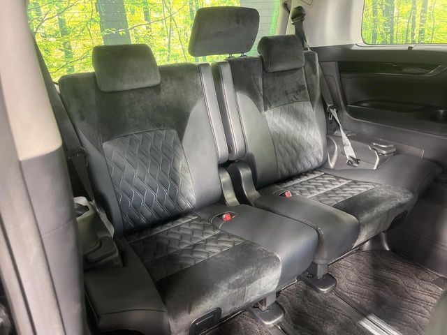 TOYOTA ALPHARD 2017 Image 31