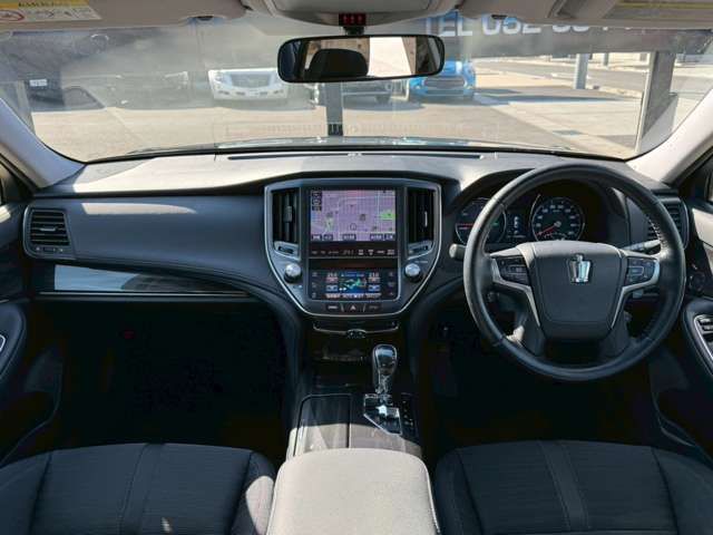 TOYOTA CROWN SEDAN HYBRID 2013 Image 31