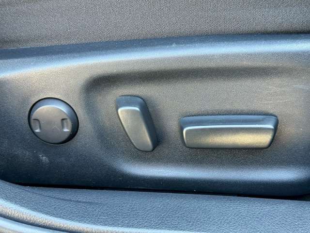 TOYOTA CROWN SEDAN HYBRID 2013 Image 31