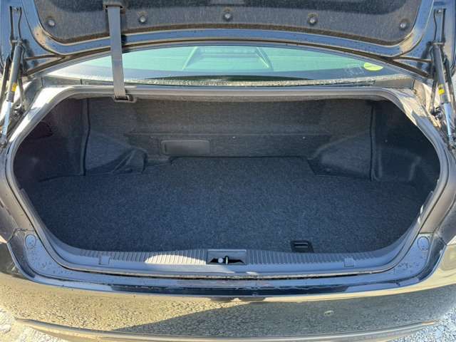 TOYOTA CROWN SEDAN HYBRID 2013 Image 31