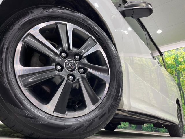 TOYOTA VOXY 2018 Image 31