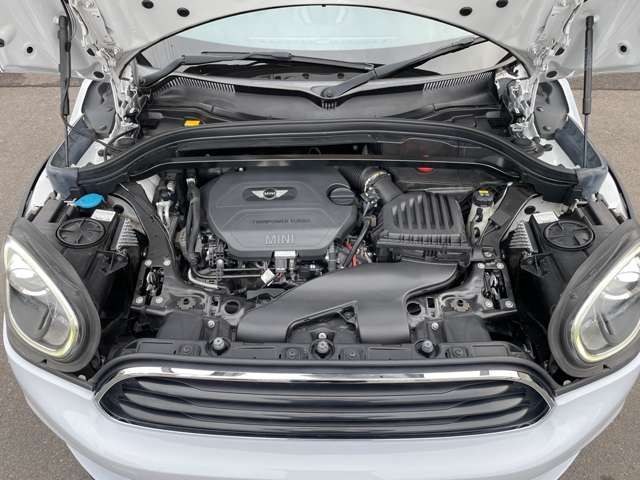 BMW MINI COOPER D CR 2017 Image 31