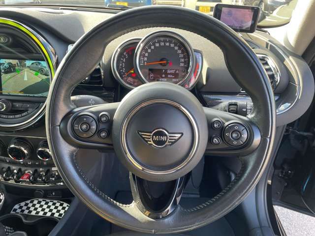 BMW MINI COOPER SD C 2019 Image 31