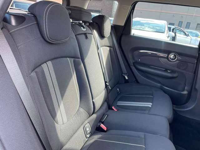 BMW MINI COOPER SD C 2019 Image 31