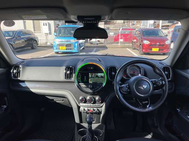 BMW MINI COOPER D CR 2017 Image 31