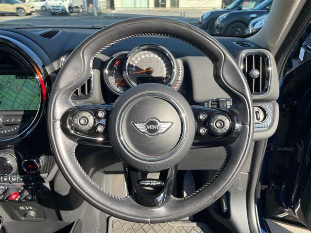 BMW MINI COOPER D CR 2017 Image 31