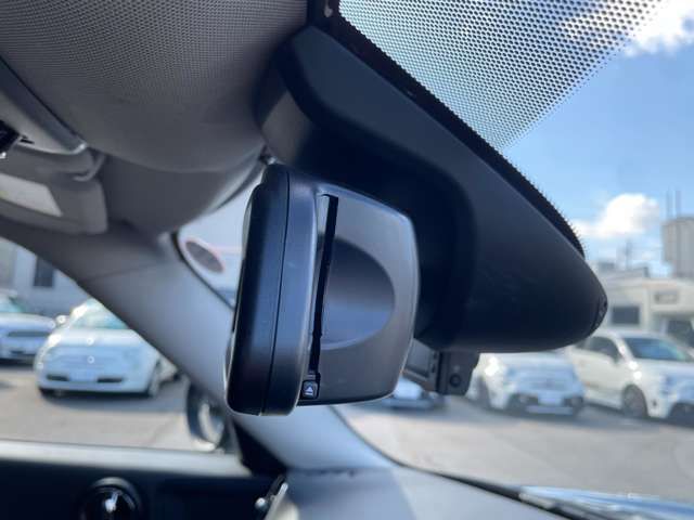 BMW MINI COOPER D CR 2017 Image 31