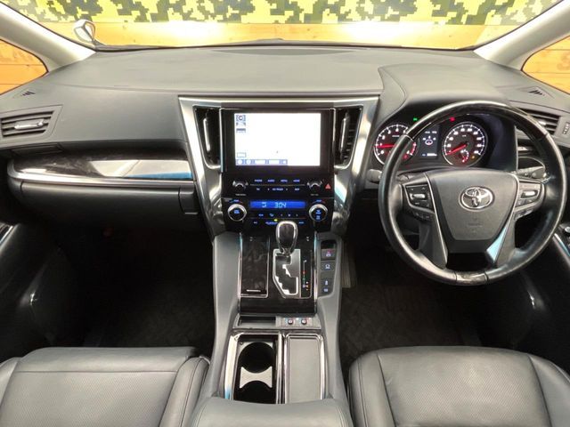 TOYOTA ALPHARD 2022 Image 31