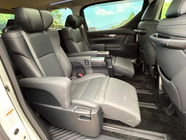 TOYOTA ALPHARD 2022 Image 31