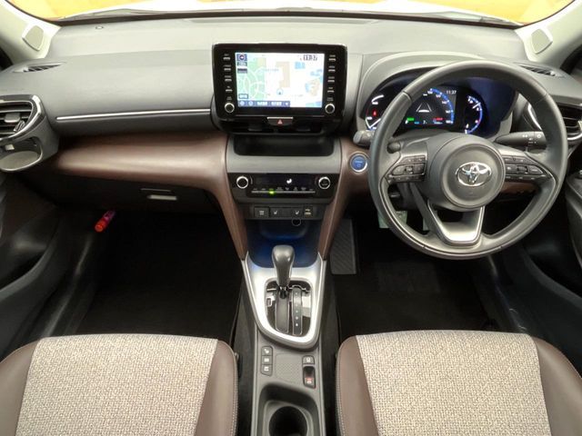 TOYOTA YARIS CROSS HYBRID 2020 Image 31