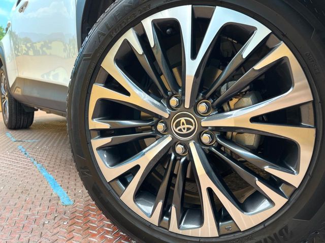 TOYOTA YARIS CROSS HYBRID 2020 Image 31