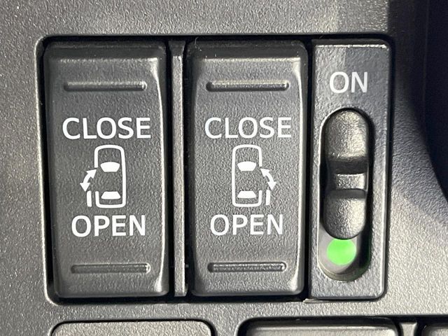 TOYOTA TANK 2018 Image 31