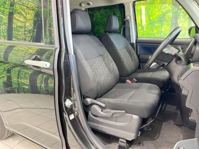 TOYOTA TANK 2018 Image 31